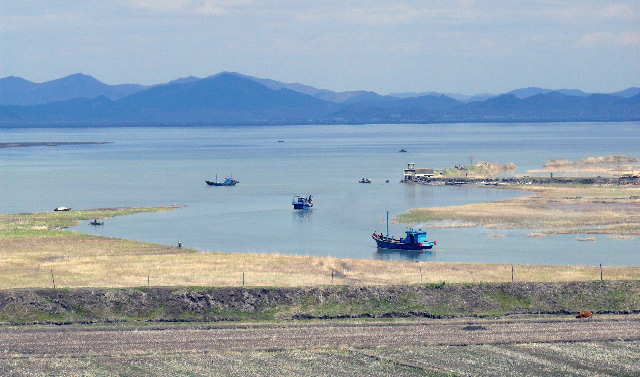 Chong Chon River at Mundok