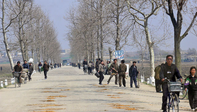 Road near Mundok