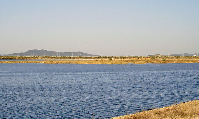 Northern Reservoir, Yongjeong Island